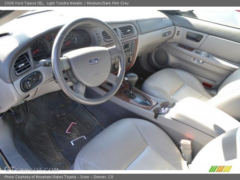  2006 Taurus SEL Medium/Dark Flint Grey Interior