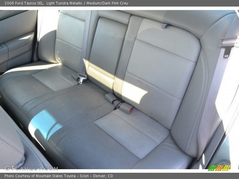 Light Tundra Metallic / Medium/Dark Flint Grey 2006 Ford Taurus SEL