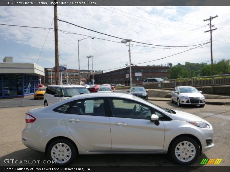 Ingot Silver / Charcoal Black 2014 Ford Fiesta S Sedan