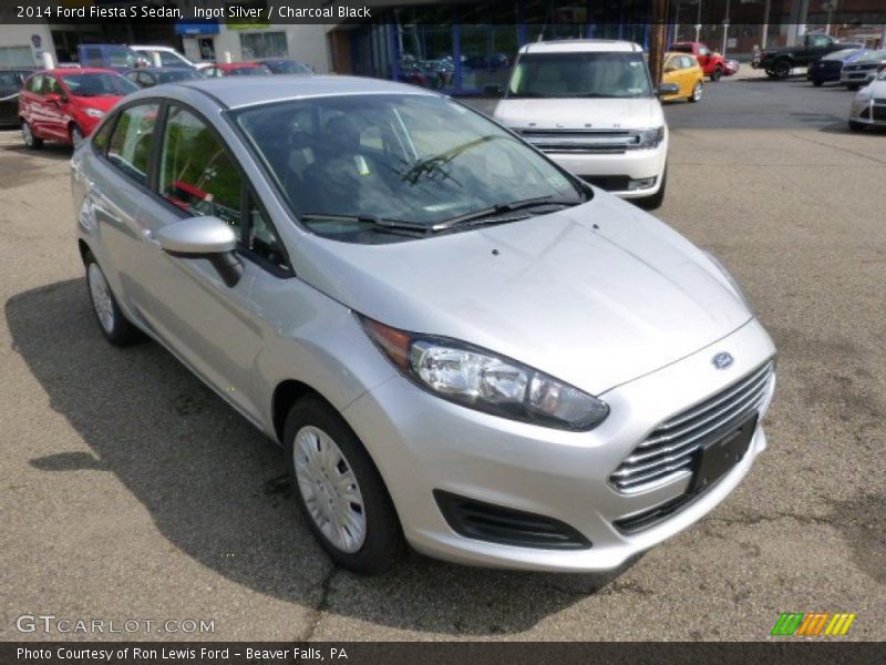 Ingot Silver / Charcoal Black 2014 Ford Fiesta S Sedan