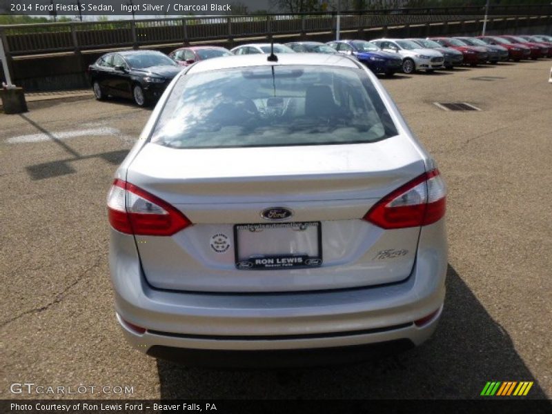 Ingot Silver / Charcoal Black 2014 Ford Fiesta S Sedan
