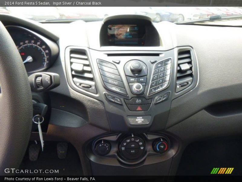 Ingot Silver / Charcoal Black 2014 Ford Fiesta S Sedan