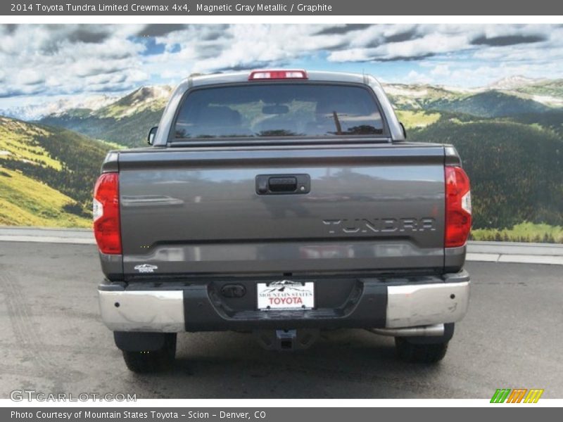 Magnetic Gray Metallic / Graphite 2014 Toyota Tundra Limited Crewmax 4x4