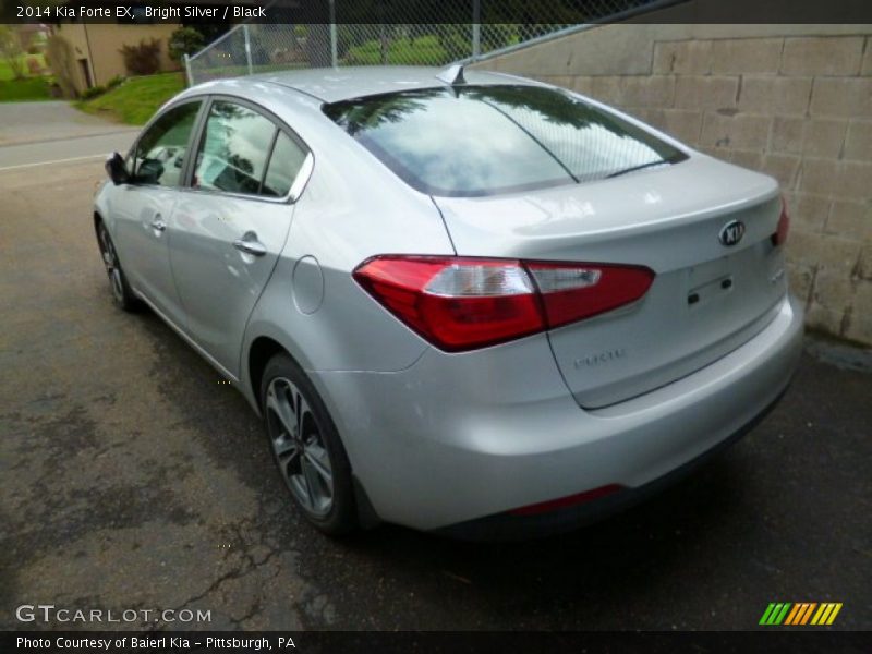 Bright Silver / Black 2014 Kia Forte EX