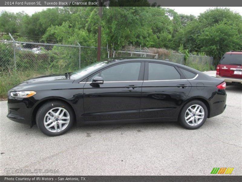 Tuxedo Black / Charcoal Black 2014 Ford Fusion SE