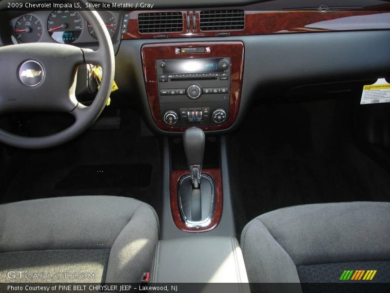 Silver Ice Metallic / Gray 2009 Chevrolet Impala LS