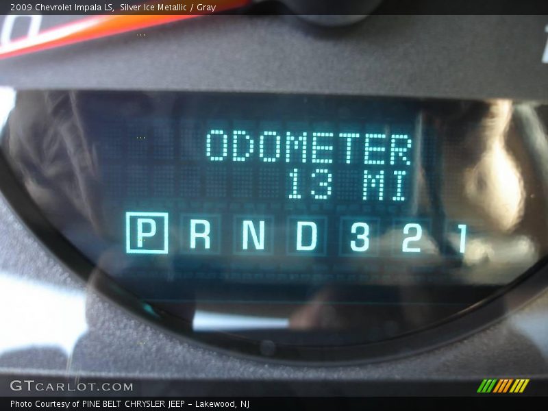 Silver Ice Metallic / Gray 2009 Chevrolet Impala LS