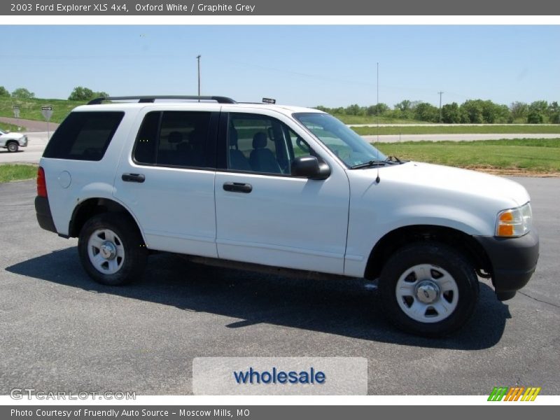 Oxford White / Graphite Grey 2003 Ford Explorer XLS 4x4