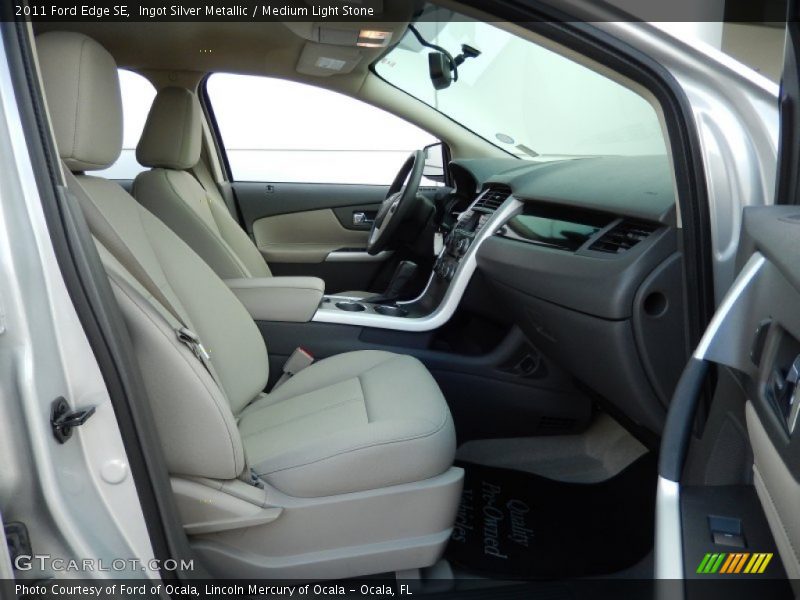 Ingot Silver Metallic / Medium Light Stone 2011 Ford Edge SE