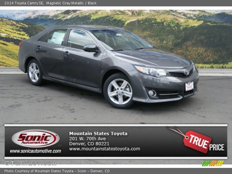 Magnetic Gray Metallic / Black 2014 Toyota Camry SE