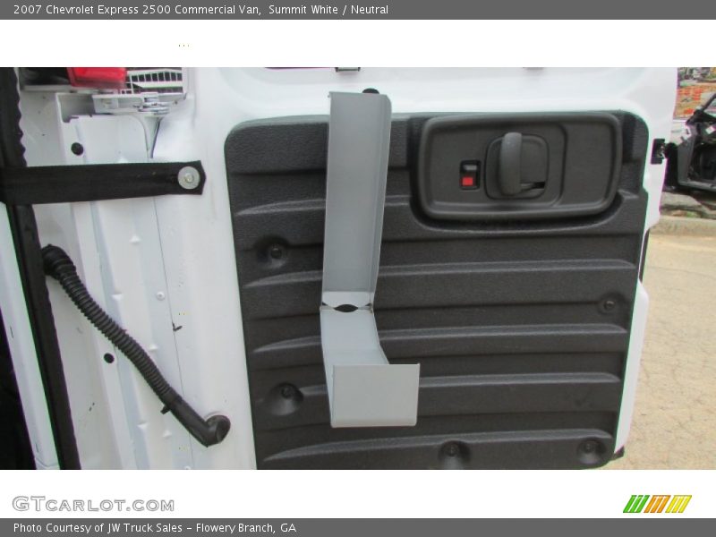 Summit White / Neutral 2007 Chevrolet Express 2500 Commercial Van
