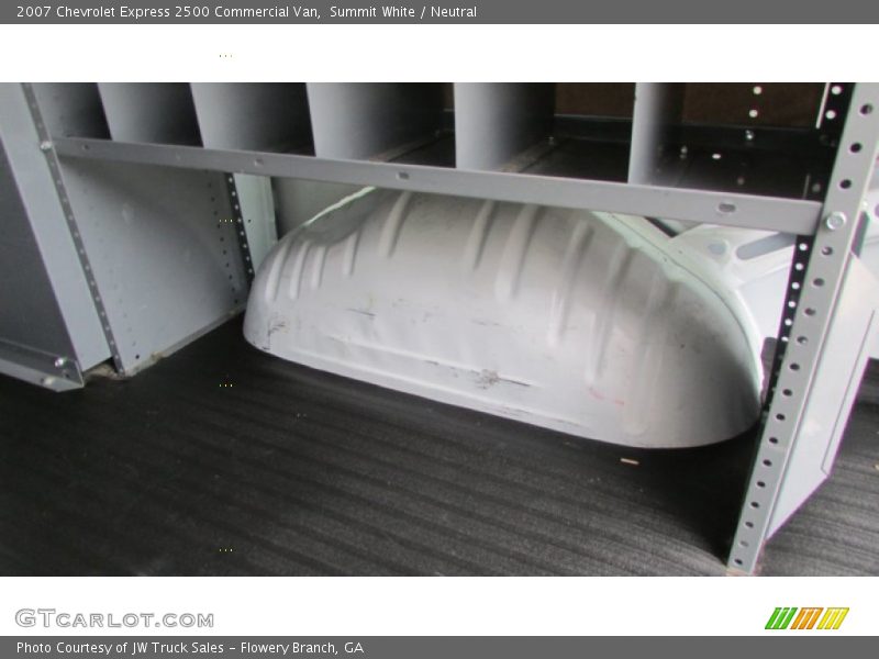Summit White / Neutral 2007 Chevrolet Express 2500 Commercial Van