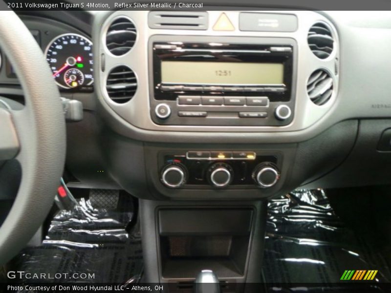 Reflex Silver Metallic / Charcoal 2011 Volkswagen Tiguan S 4Motion