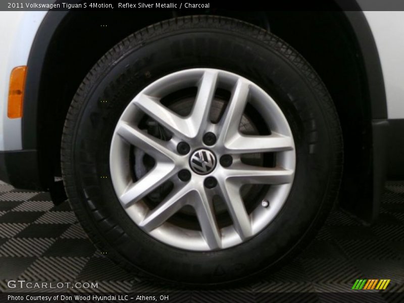 Reflex Silver Metallic / Charcoal 2011 Volkswagen Tiguan S 4Motion