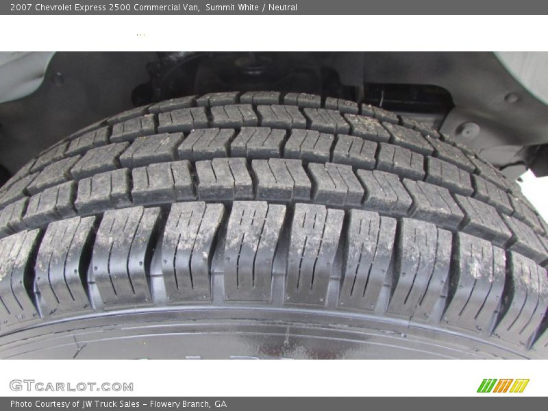 Summit White / Neutral 2007 Chevrolet Express 2500 Commercial Van