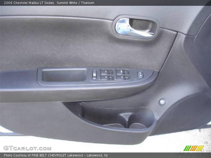 Summit White / Titanium 2009 Chevrolet Malibu LT Sedan