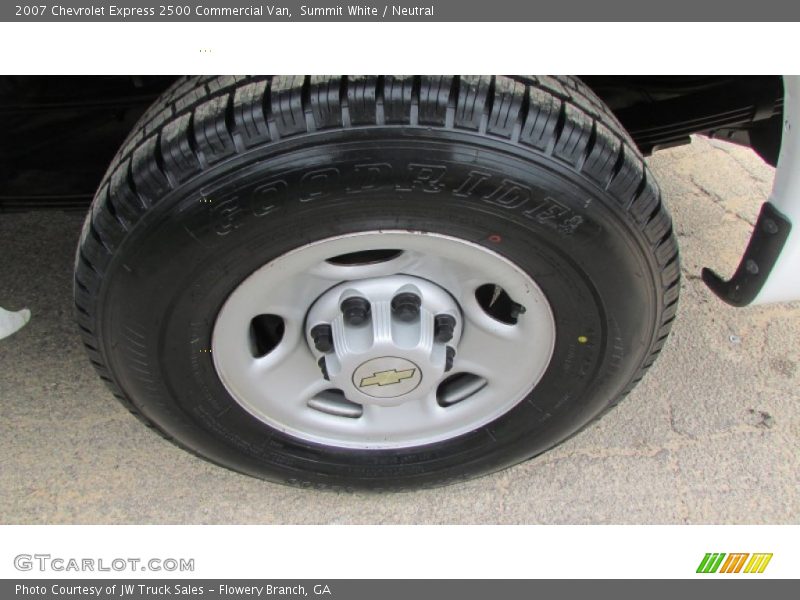 Summit White / Neutral 2007 Chevrolet Express 2500 Commercial Van