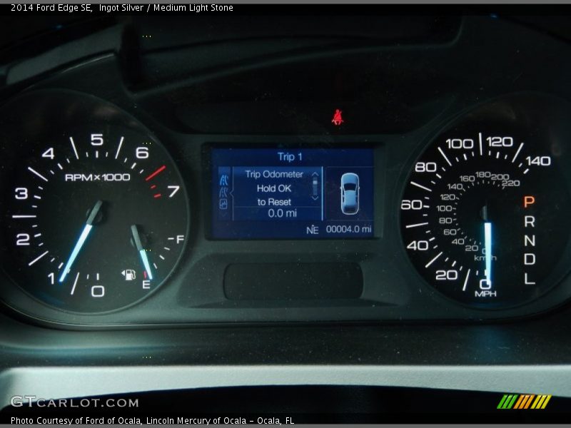 Ingot Silver / Medium Light Stone 2014 Ford Edge SE