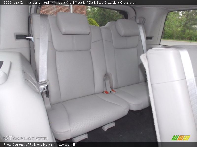 Light Khaki Metallic / Dark Slate Gray/Light Graystone 2006 Jeep Commander Limited 4x4