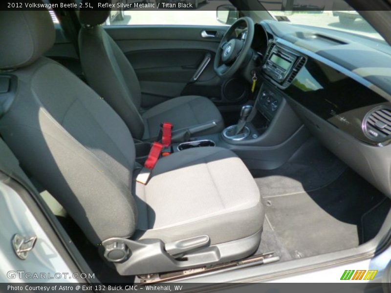 Reflex Silver Metallic / Titan Black 2012 Volkswagen Beetle 2.5L