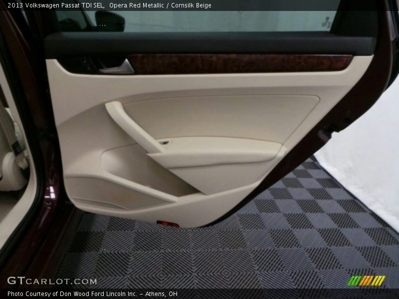 Opera Red Metallic / Cornsilk Beige 2013 Volkswagen Passat TDI SEL