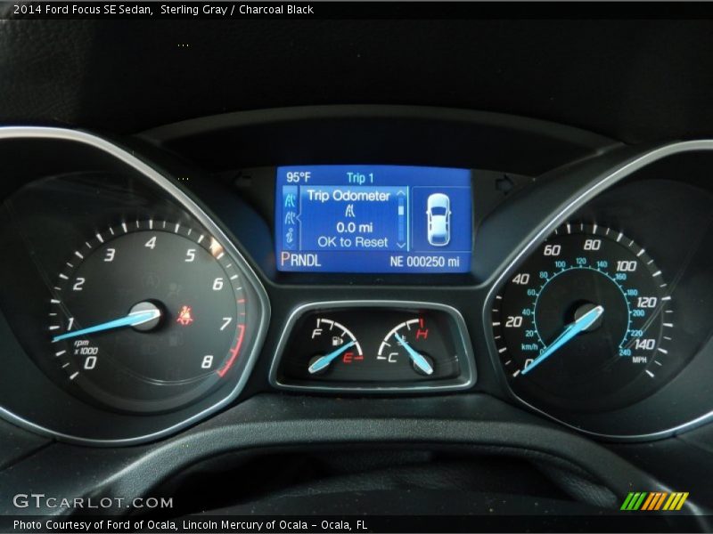 Sterling Gray / Charcoal Black 2014 Ford Focus SE Sedan