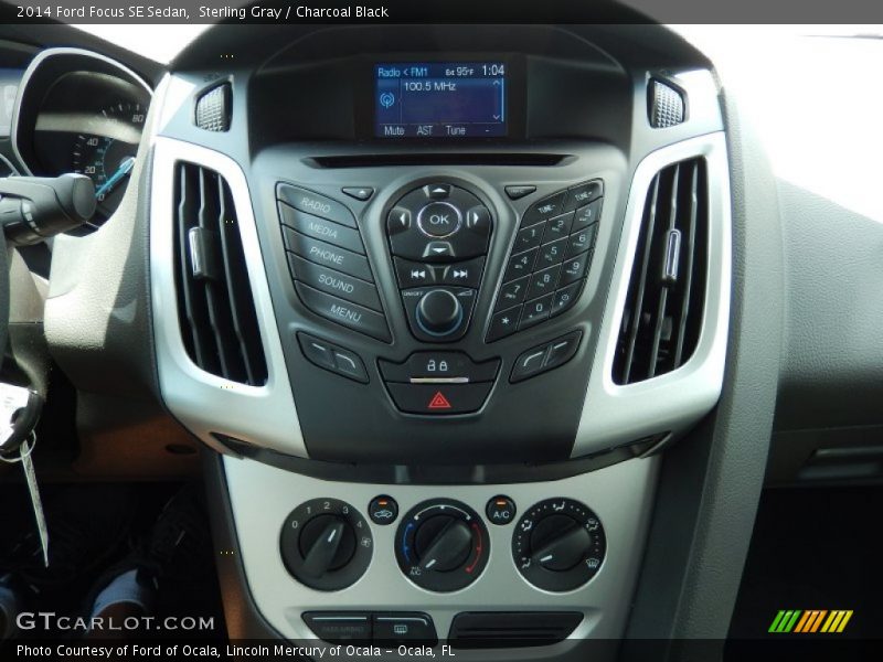 Sterling Gray / Charcoal Black 2014 Ford Focus SE Sedan