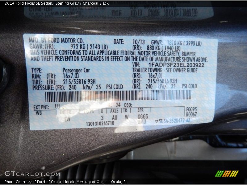 Sterling Gray / Charcoal Black 2014 Ford Focus SE Sedan