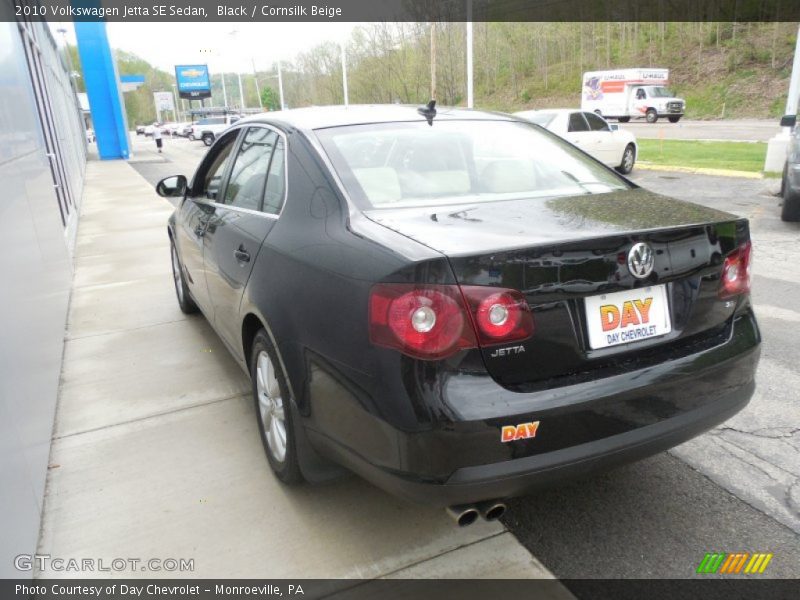 Black / Cornsilk Beige 2010 Volkswagen Jetta SE Sedan