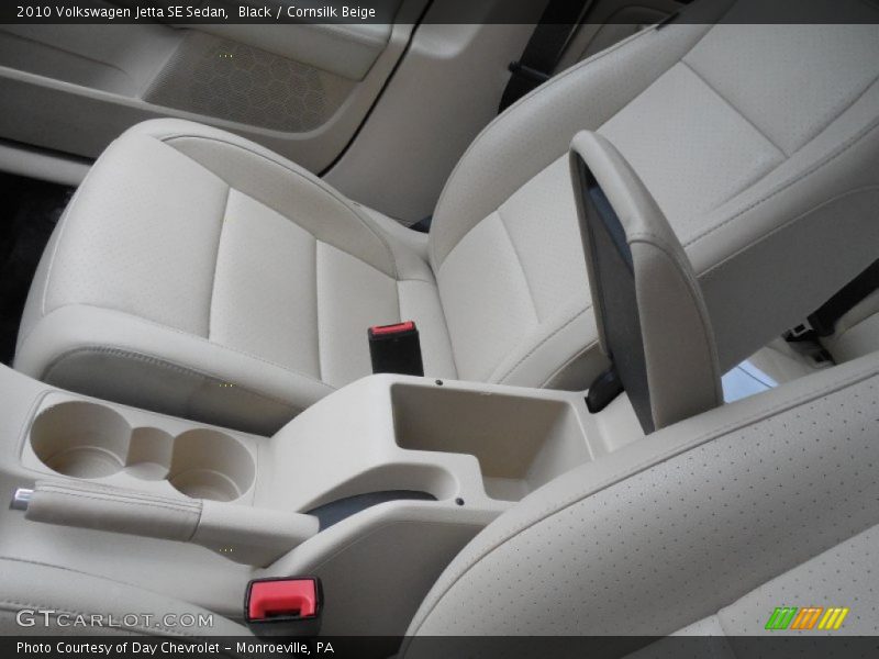 Black / Cornsilk Beige 2010 Volkswagen Jetta SE Sedan