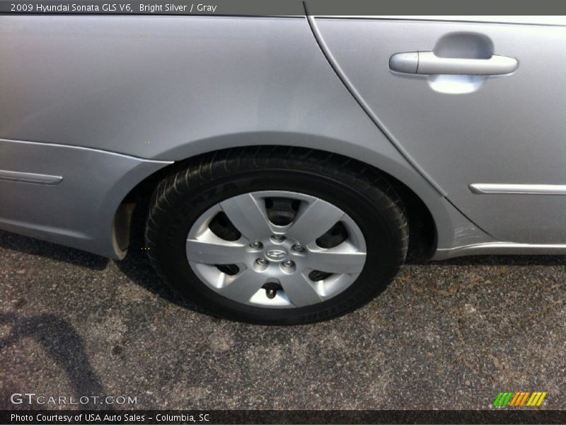Bright Silver / Gray 2009 Hyundai Sonata GLS V6