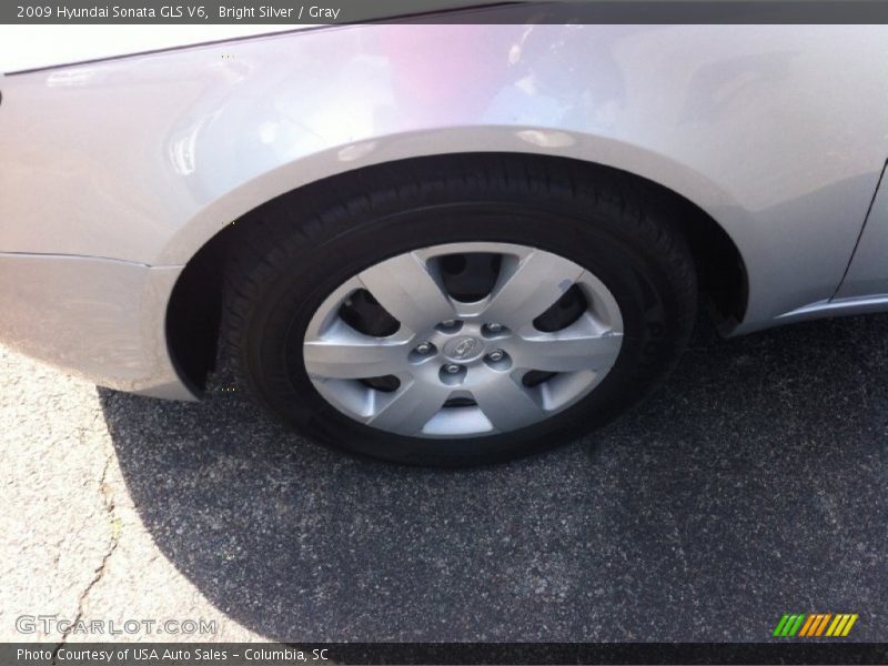 Bright Silver / Gray 2009 Hyundai Sonata GLS V6
