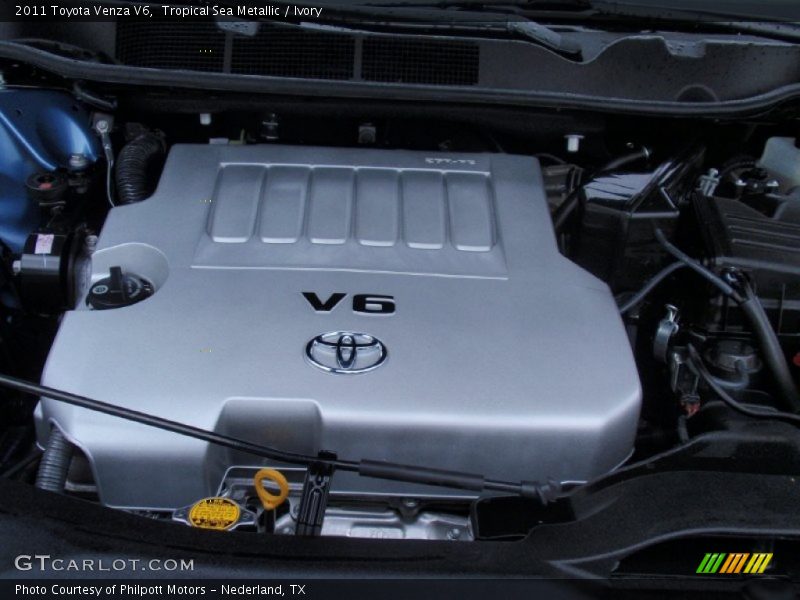 Tropical Sea Metallic / Ivory 2011 Toyota Venza V6