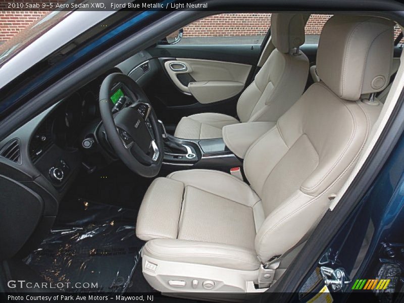  2010 9-5 Aero Sedan XWD Light Neutral Interior
