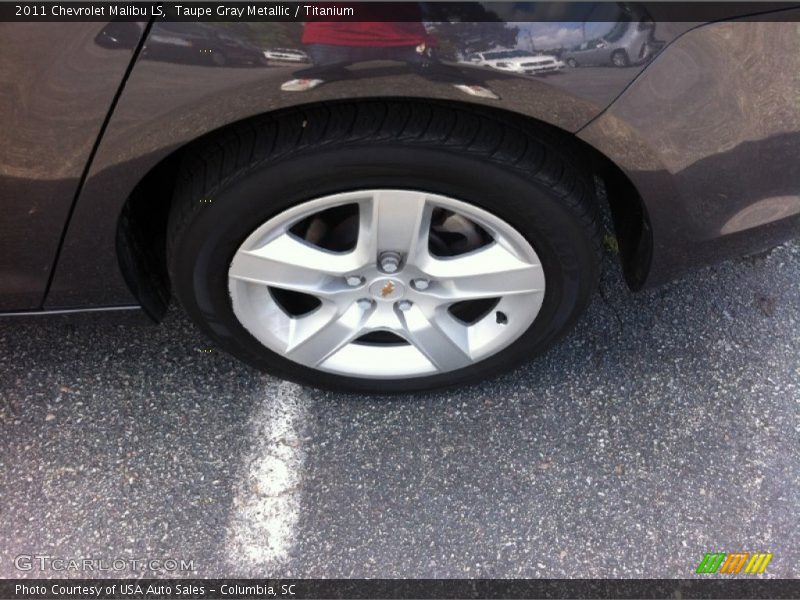 Taupe Gray Metallic / Titanium 2011 Chevrolet Malibu LS