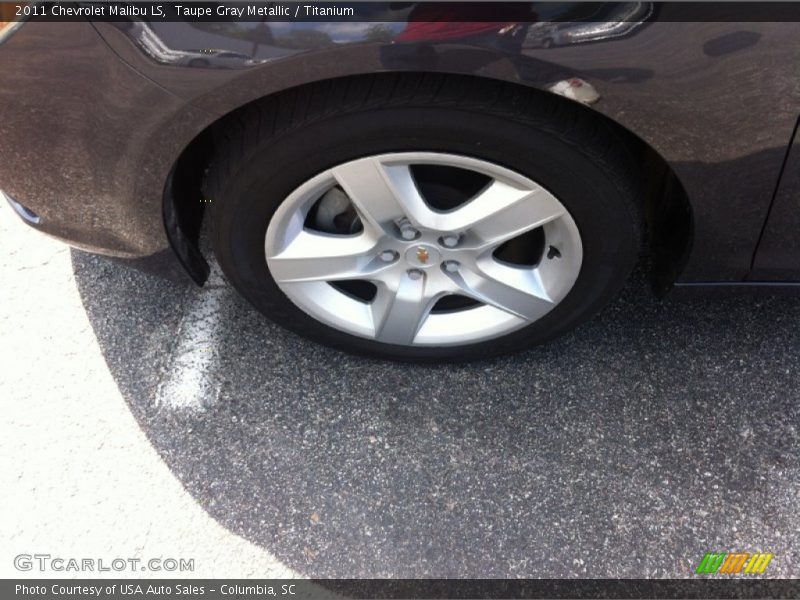 Taupe Gray Metallic / Titanium 2011 Chevrolet Malibu LS