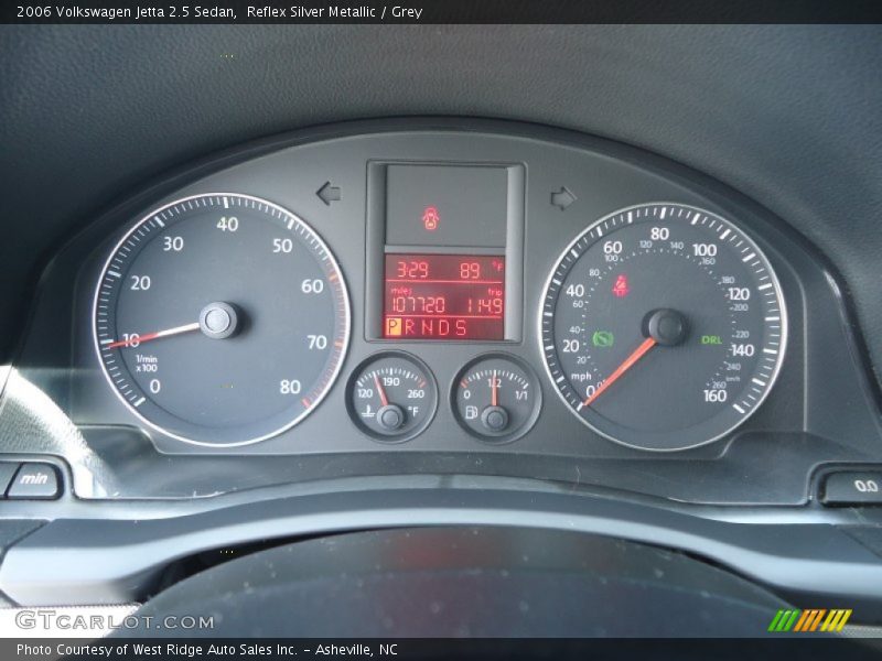 Reflex Silver Metallic / Grey 2006 Volkswagen Jetta 2.5 Sedan