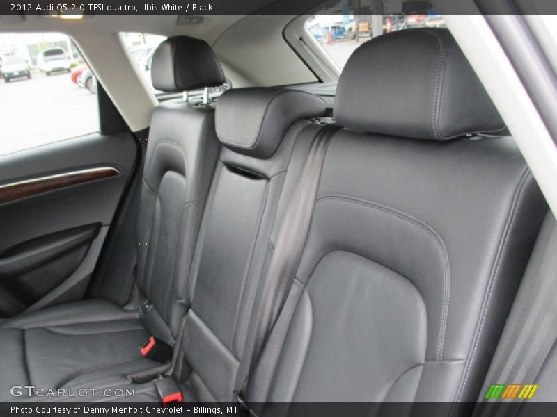 Ibis White / Black 2012 Audi Q5 2.0 TFSI quattro