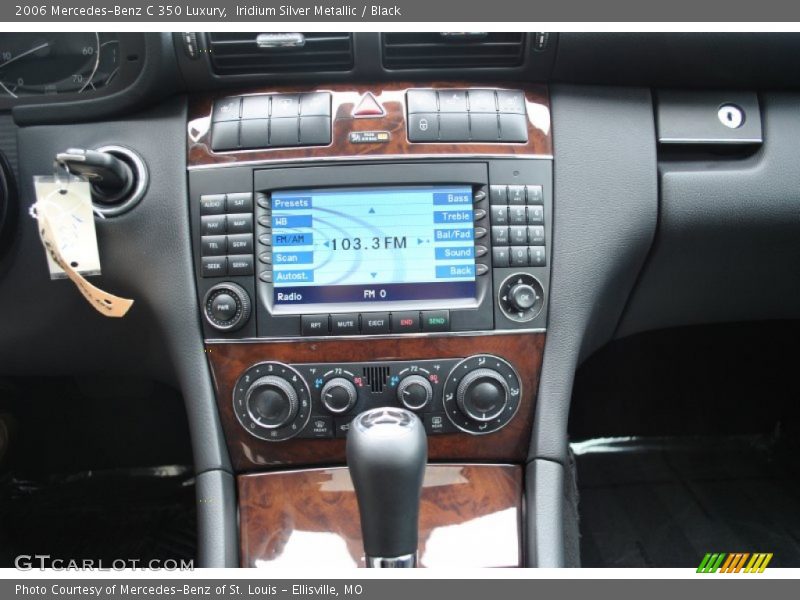 Controls of 2006 C 350 Luxury