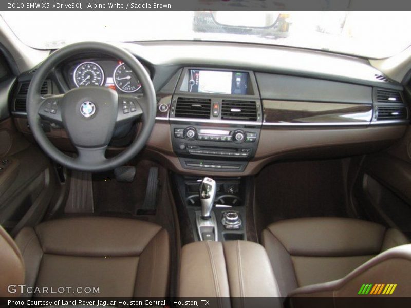 Dashboard of 2010 X5 xDrive30i
