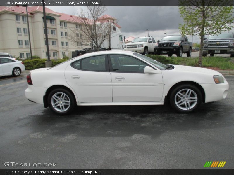 Ivory White / Ebony 2007 Pontiac Grand Prix GT Sedan