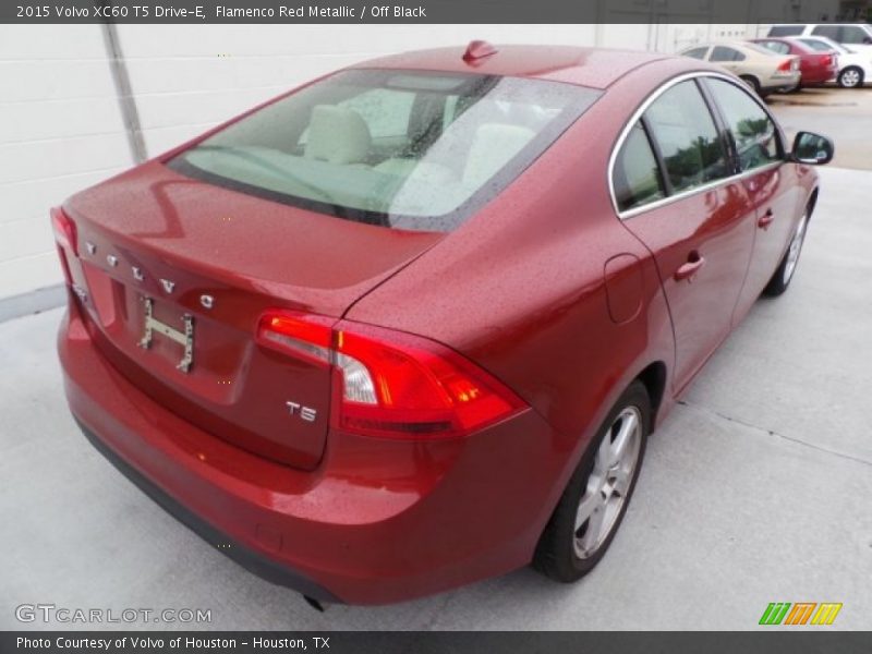 Flamenco Red Metallic / Off Black 2015 Volvo XC60 T5 Drive-E