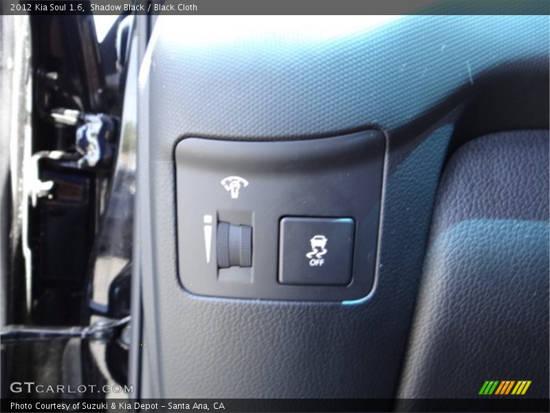 Shadow Black / Black Cloth 2012 Kia Soul 1.6