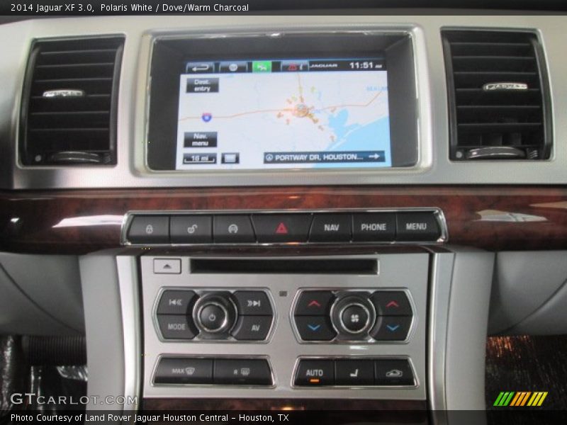 Polaris White / Dove/Warm Charcoal 2014 Jaguar XF 3.0