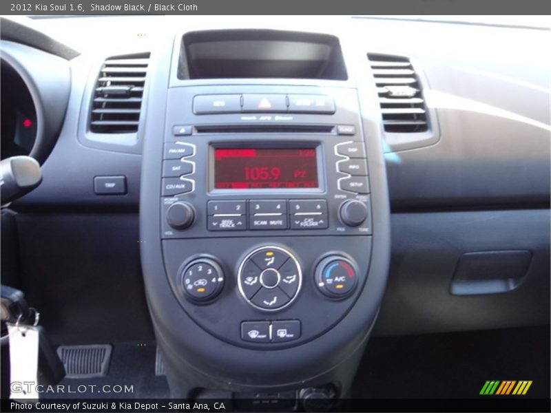 Shadow Black / Black Cloth 2012 Kia Soul 1.6