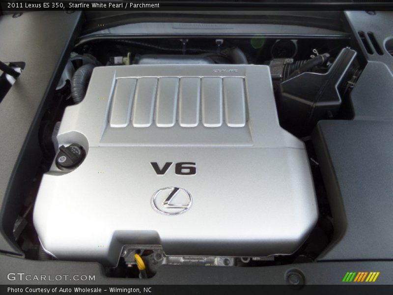 Starfire White Pearl / Parchment 2011 Lexus ES 350
