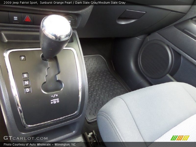 Sunburst Orange Pearl / Dark Slate Gray/Medium Slate Gray 2009 Jeep Patriot Sport