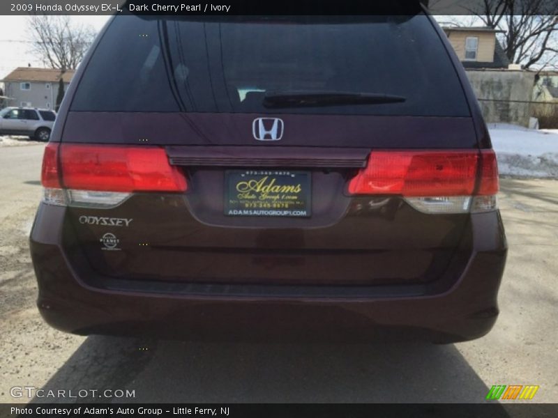 Dark Cherry Pearl / Ivory 2009 Honda Odyssey EX-L