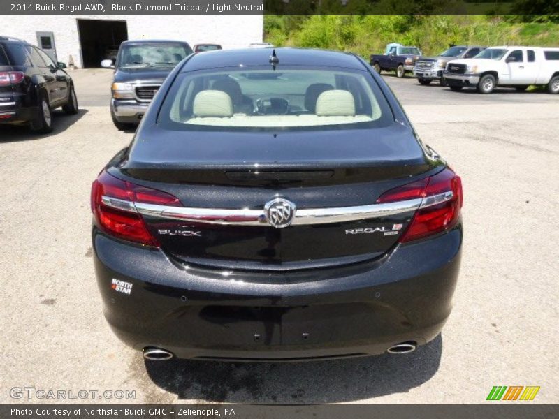 Black Diamond Tricoat / Light Neutral 2014 Buick Regal AWD