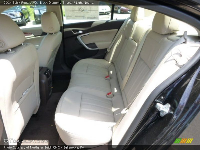 Black Diamond Tricoat / Light Neutral 2014 Buick Regal AWD